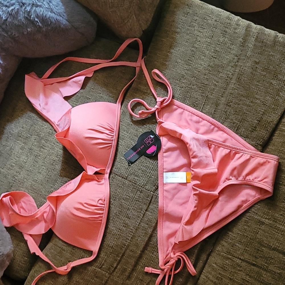 Cute Ruffled bikini